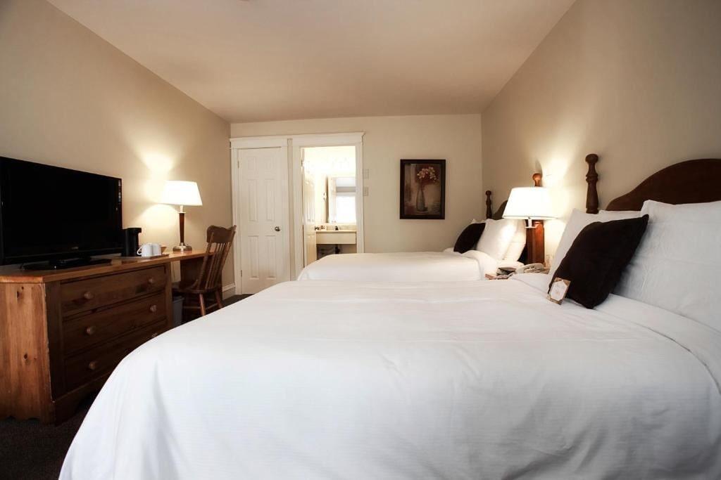 Inverary Resort Baddeck Exterior photo